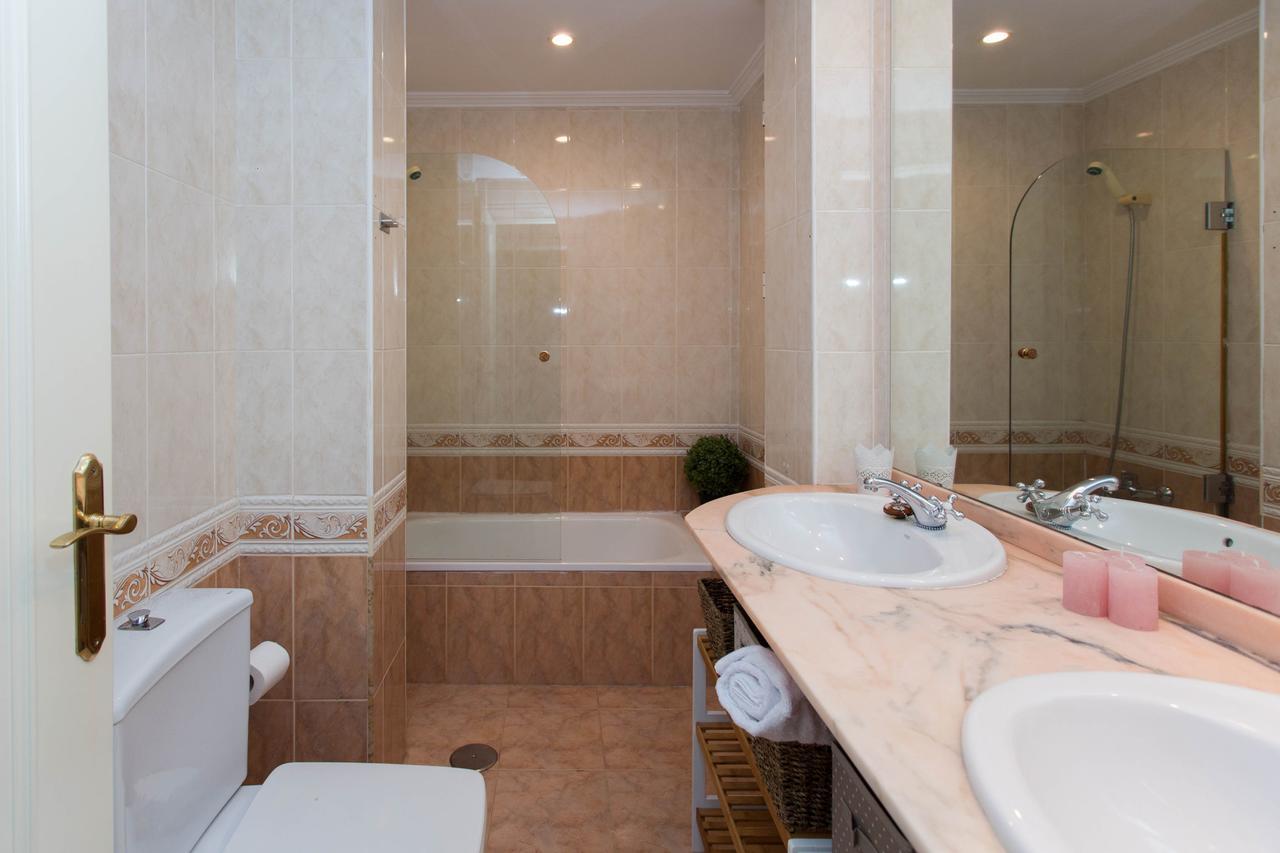 Svq Apartments - Patio Santa Cruz Seville Ngoại thất bức ảnh